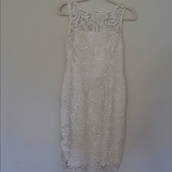 ADRIANNA PAPELL White Lace Sleeveless Dress - Picture 4 of 9